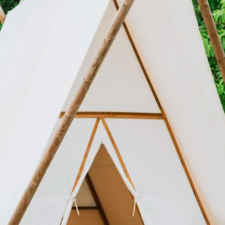 Taiga Valdevaqueros Тарифа