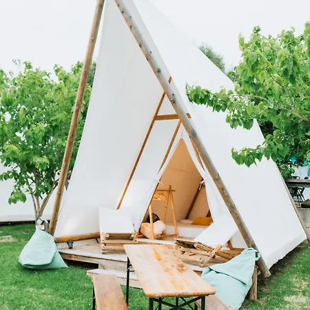 Taiga Valdevaqueros Кемпинг *